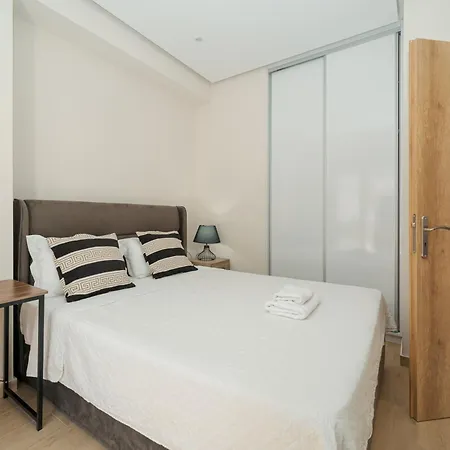 Comfy Near Acropolis Apartment